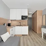 Jasny & Elegancki Apartament Typu Studio Z Tarasem By Noclegi Renters