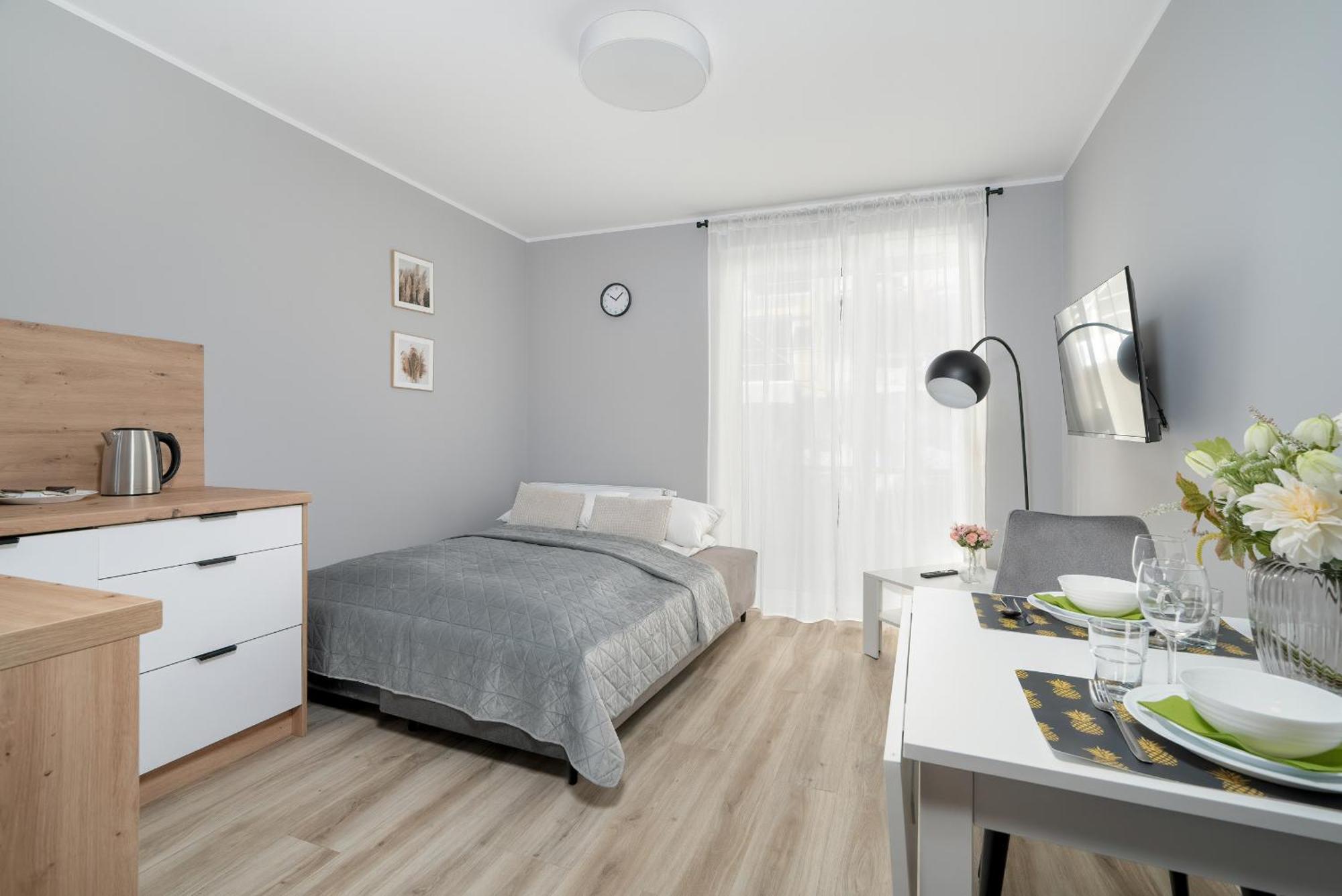 Apartment Jasny & Elegancki Apartament Typu Studio Z Tarasem By Renters *
